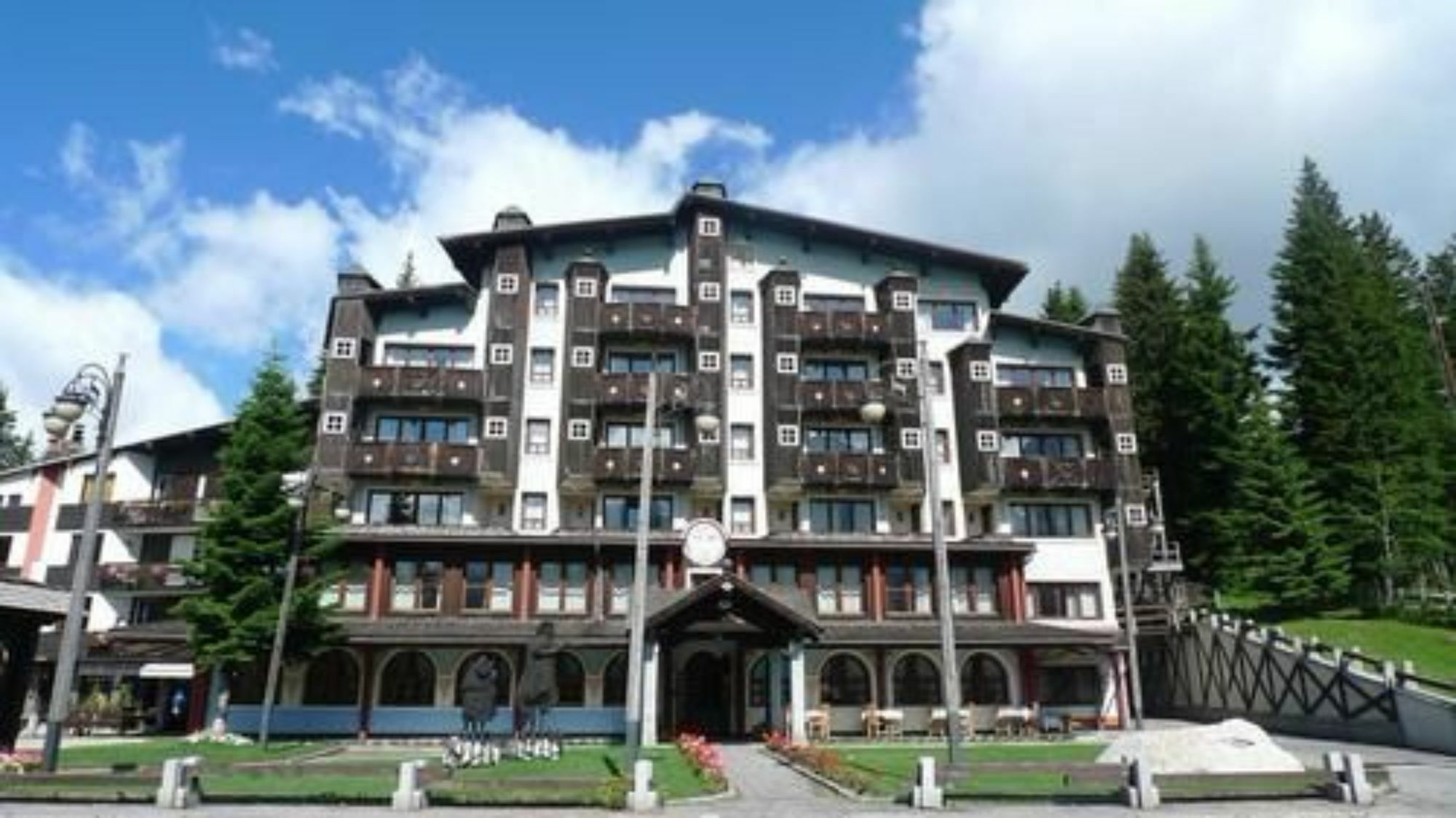 Rta Hotel Catturani Madonna di Campiglio Ngoại thất bức ảnh